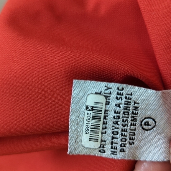 Tibi Ruffle V Neck Shift Mini Silk Dress Red 2 cocktail party summer valentines - Picture 9 of 9